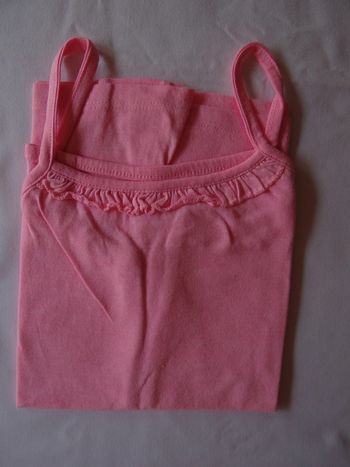 débardeur rose fluo 8ans