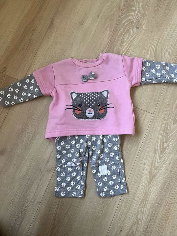 Lot vêtements divers - photo numéro 2