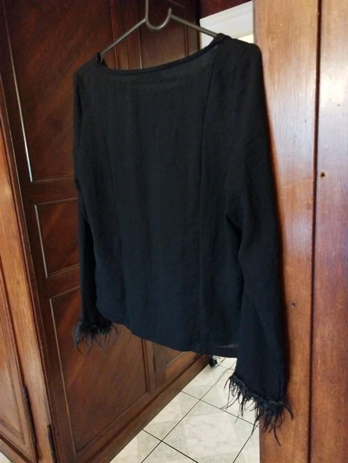 T-shirt noir manches fausse fourrure S/36 - photo numéro 11