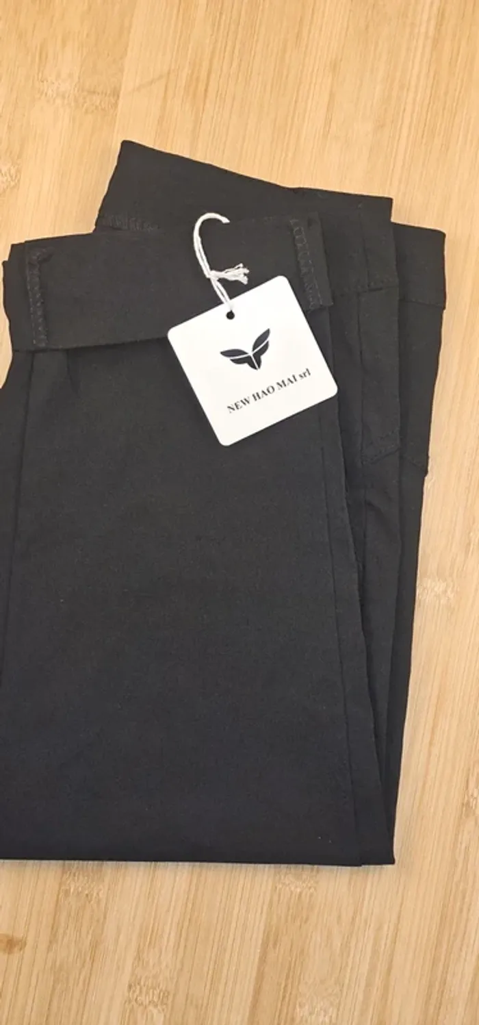 Short New Hao Mai srl noir T:L italien - photo numéro 9