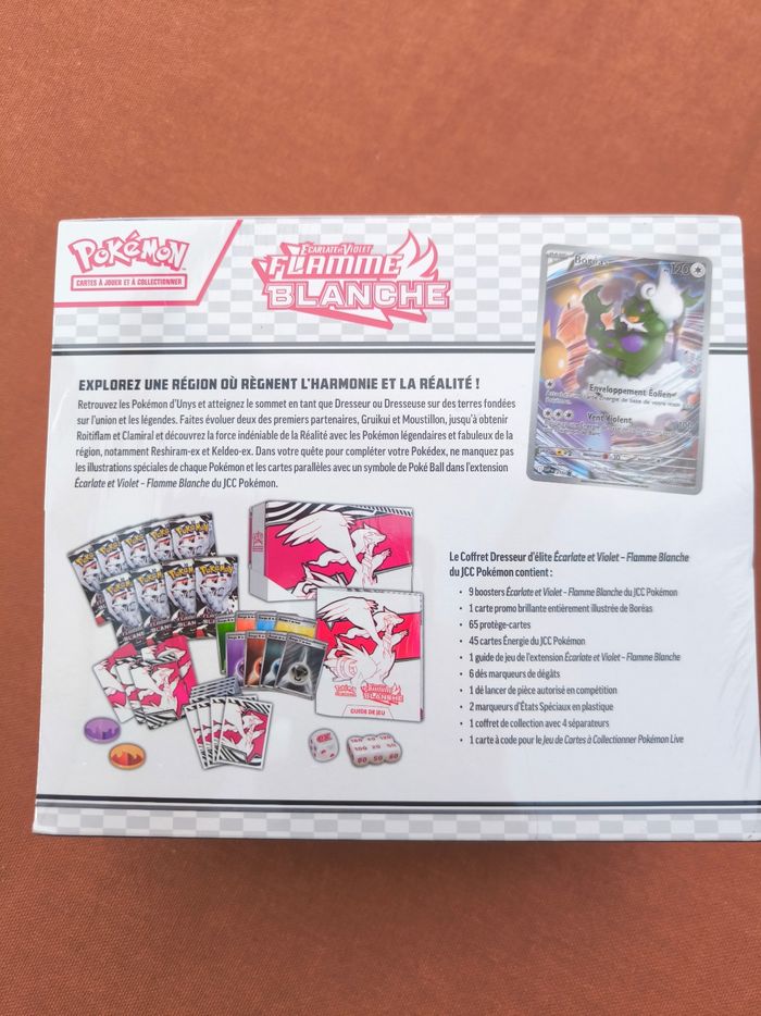 ETB Flamme Blanche 10.5 Pokémon - photo numéro 4