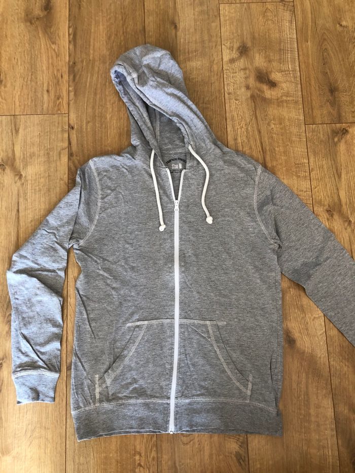 Gilet à capuche