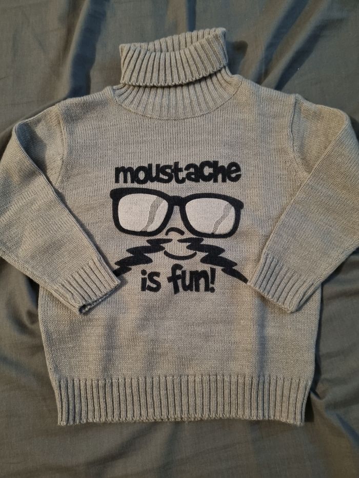 Pull col rouler 26 mois