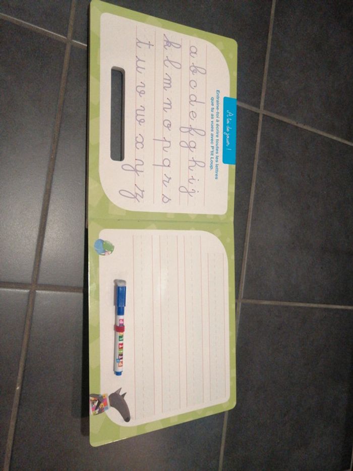 Livre p'tit loup je trace les lettres minuscules - photo numéro 3