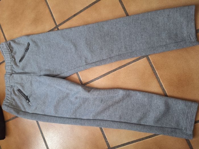 Lot vêtement fille 5 ans - photo numéro 7