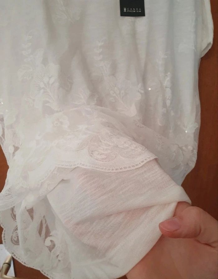 Magnifique tee shirt neuf (carton 3) - photo numéro 4