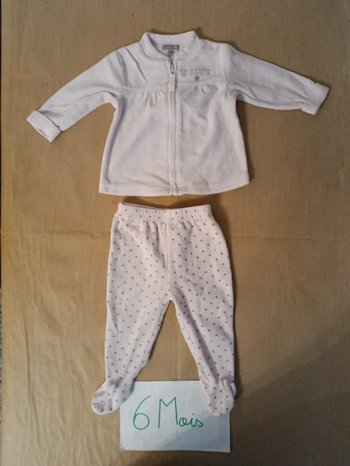 Ensemble velours 6 Mois