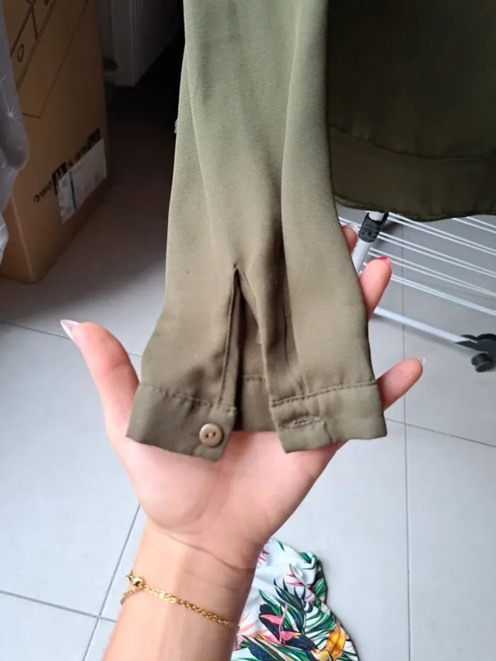 Blouse kaki ML taille M - photo numéro 5