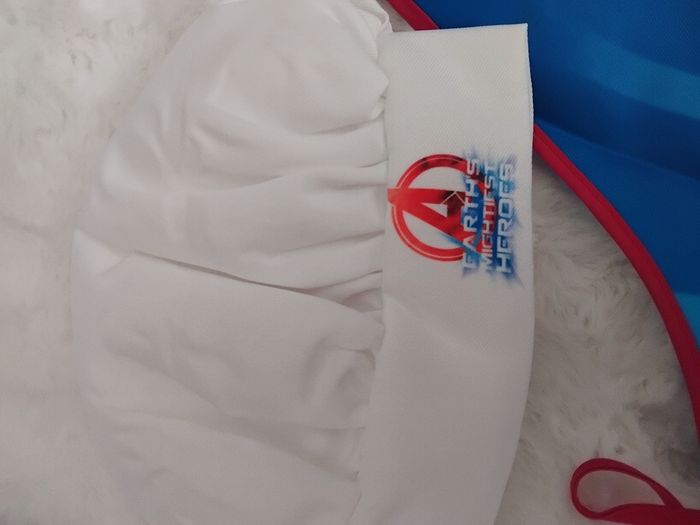 Tablier et toque Avengers, neuf - photo numéro 3