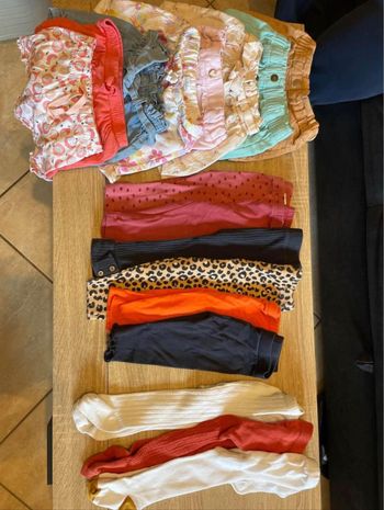 Lot de vêtements taille 12 MOIS