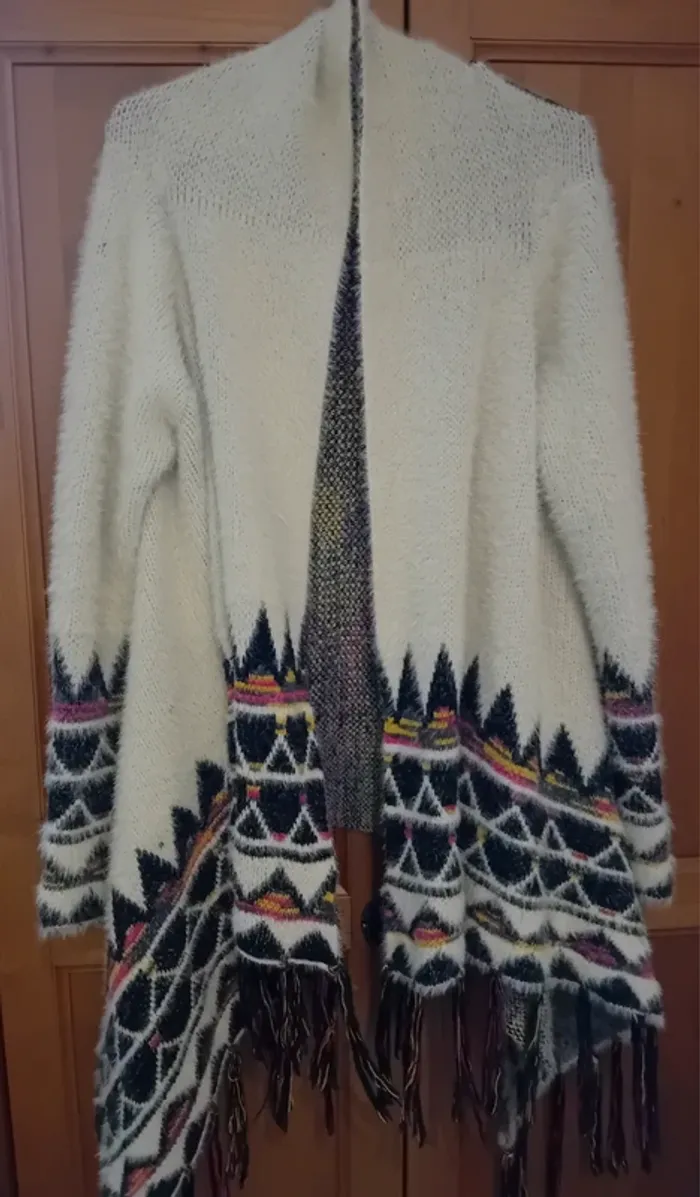 Veste poncho franges - photo numéro 11