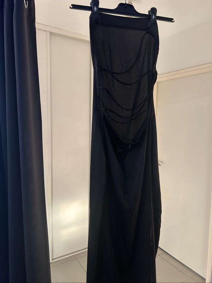 Robe dos lacet noir - photo numéro 2