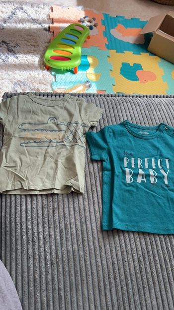2 teeshirt 3 mois