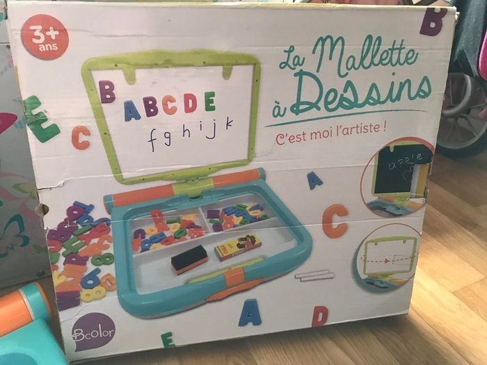 Mallette à dessin - photo numéro 2