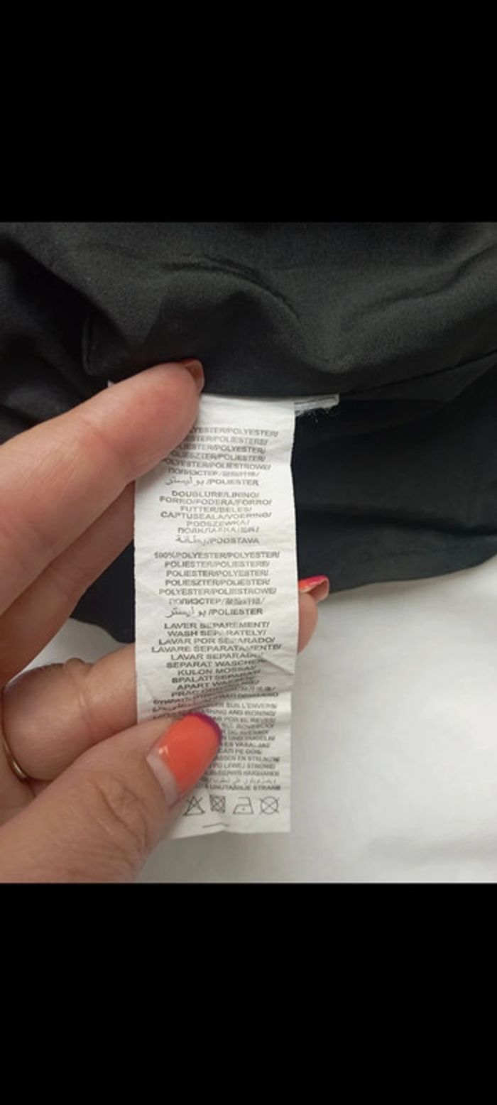 Jupe noir évasée avec strass 10 ans NKY neuf 4€ - photo numéro 2