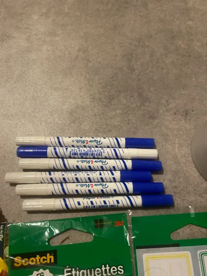 Lot de fournitures scolaires - photo numéro 6