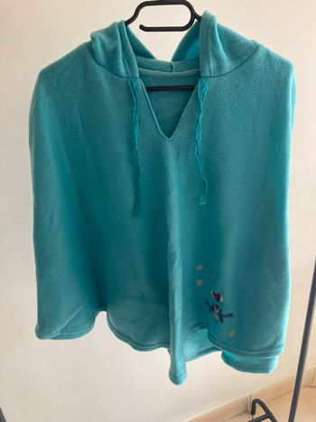 Poncho bleu hiver