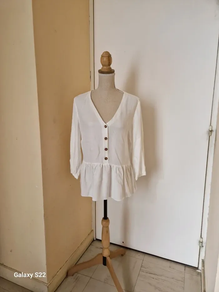 Blouse léger neuf - photo numéro 2