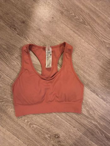 Brassière sport danse ONLY état neuf