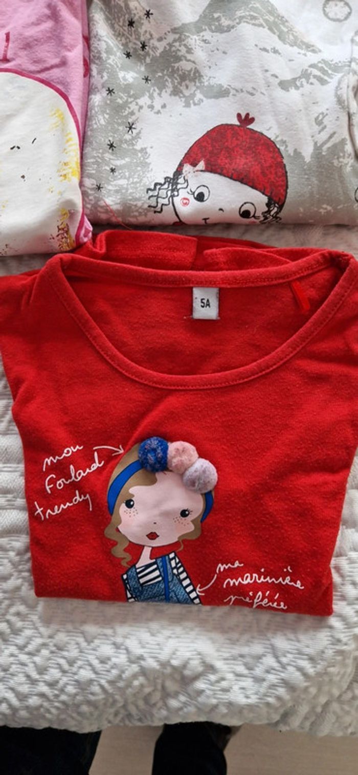 Lot de 13 t-shirts manches longues fille 5 ans - photo numéro 2