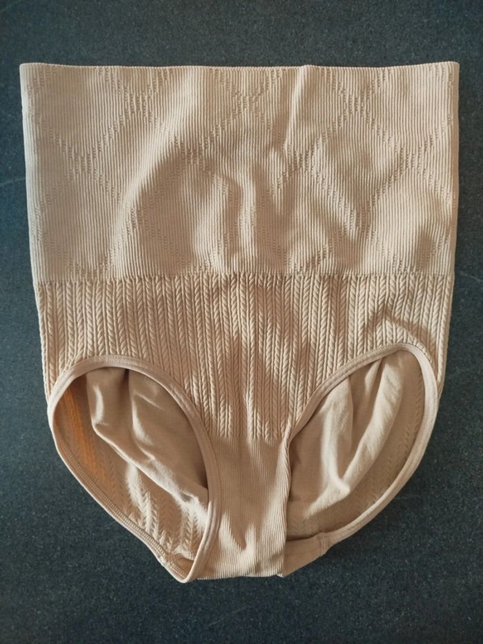 Culotte gainante