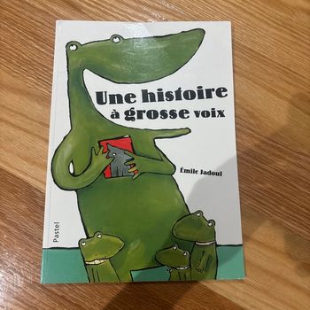 Une histoire à grosse voix