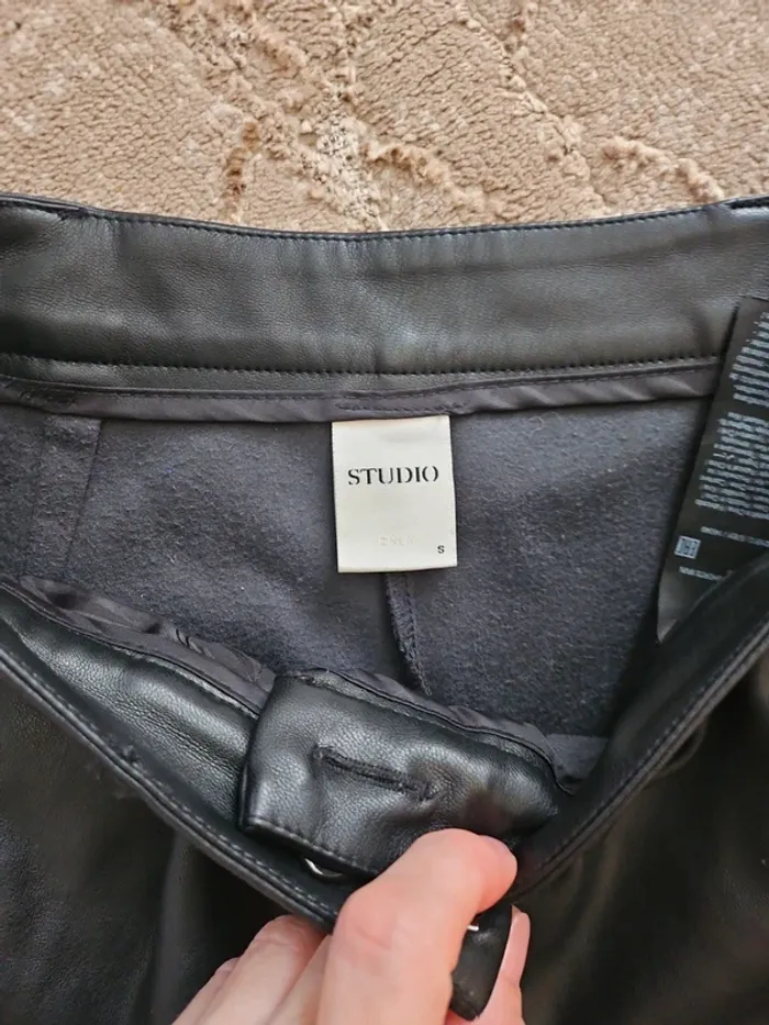 short simili cuir femme - photo numéro 2