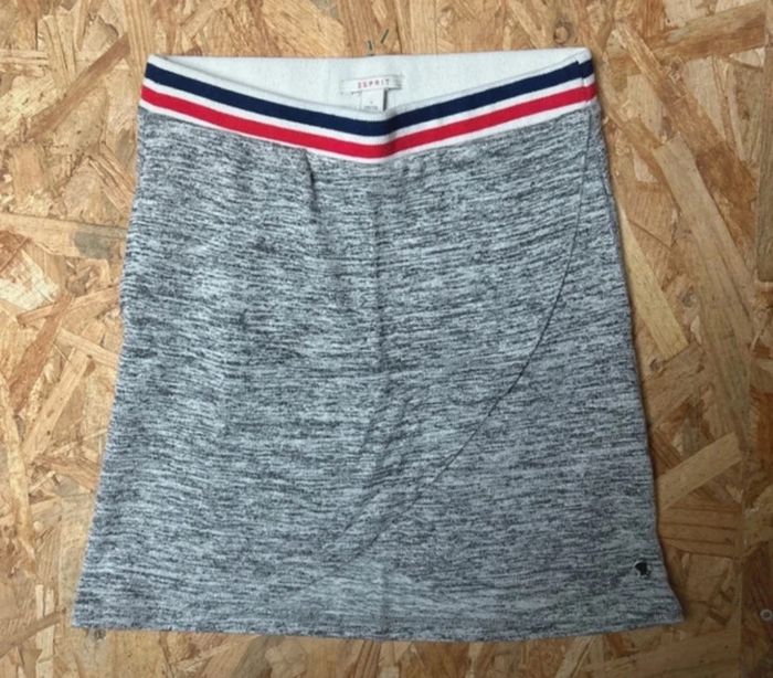 Jupe esprit 10/11 ans