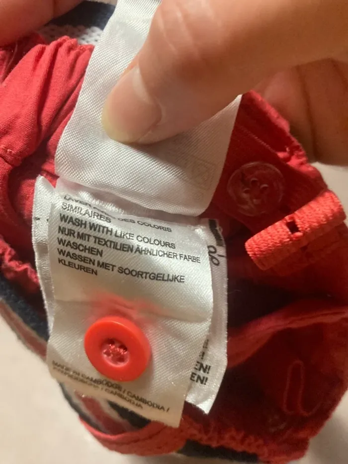 🔴 Bermuda rouge Kiabi avec ceinture – 3 ans (90-97 cm) - photo numéro 4