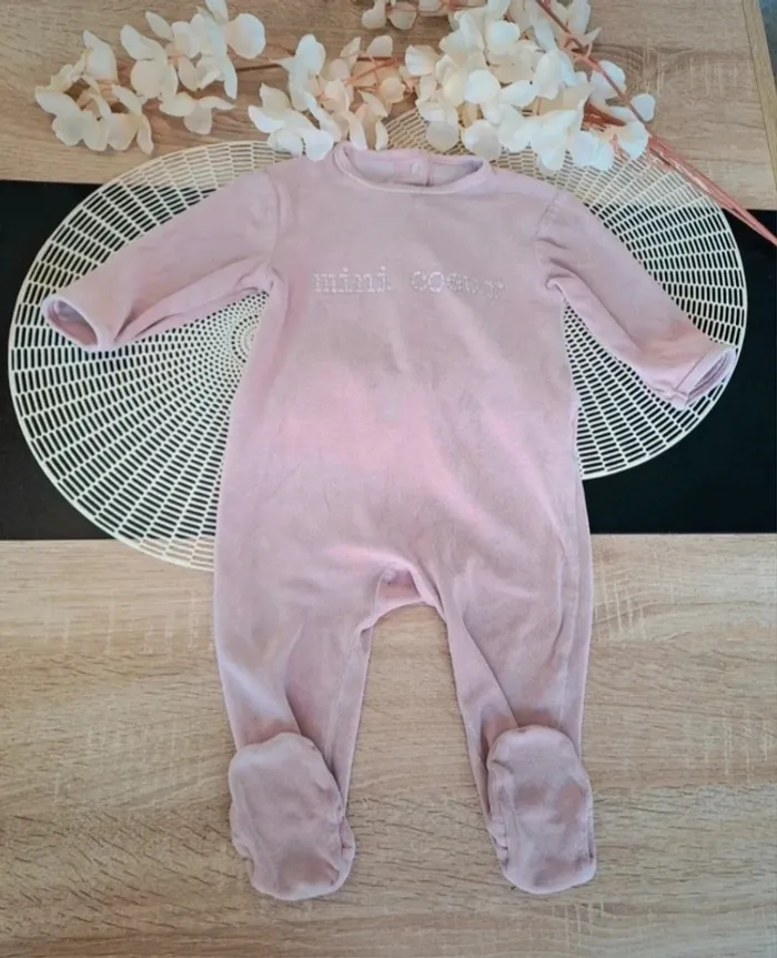Lot de 2 pyjama, taille 12 mois, marque kiabi - photo numéro 3