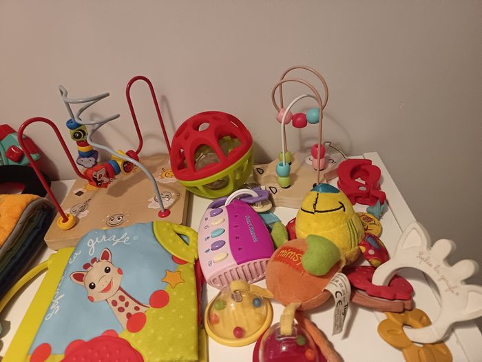 Lot jouets bébé - photo numéro 4