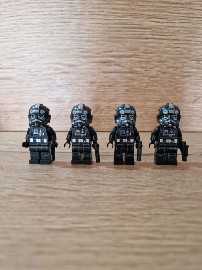 Figurines type lego 4 pilotes Tie fighter stormtroopers star wars