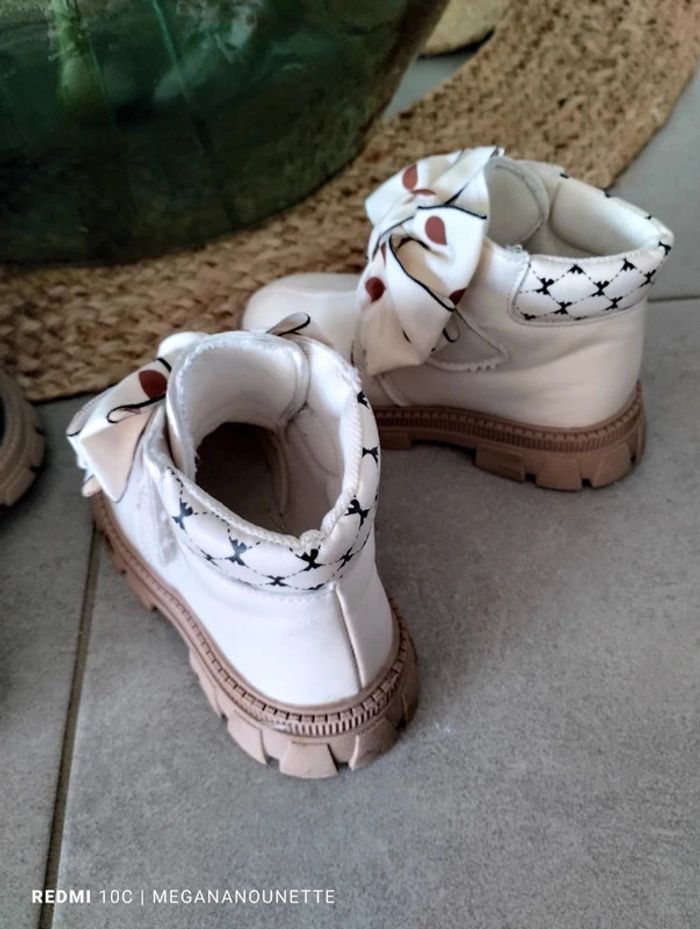 🦋 Jolies bottines nœud papillon P 25 Boutique Parisienne - photo numéro 9