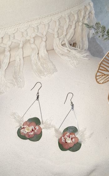 Boucles d'oreilles fleurs séchées