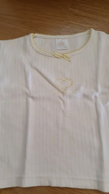 t shirt 2 ans jaune