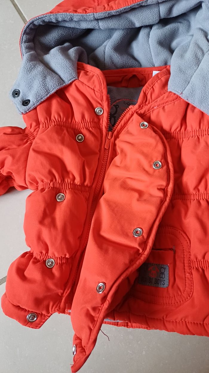 Manteau rouge a capuche Obaïbi 12 mois - photo numéro 4