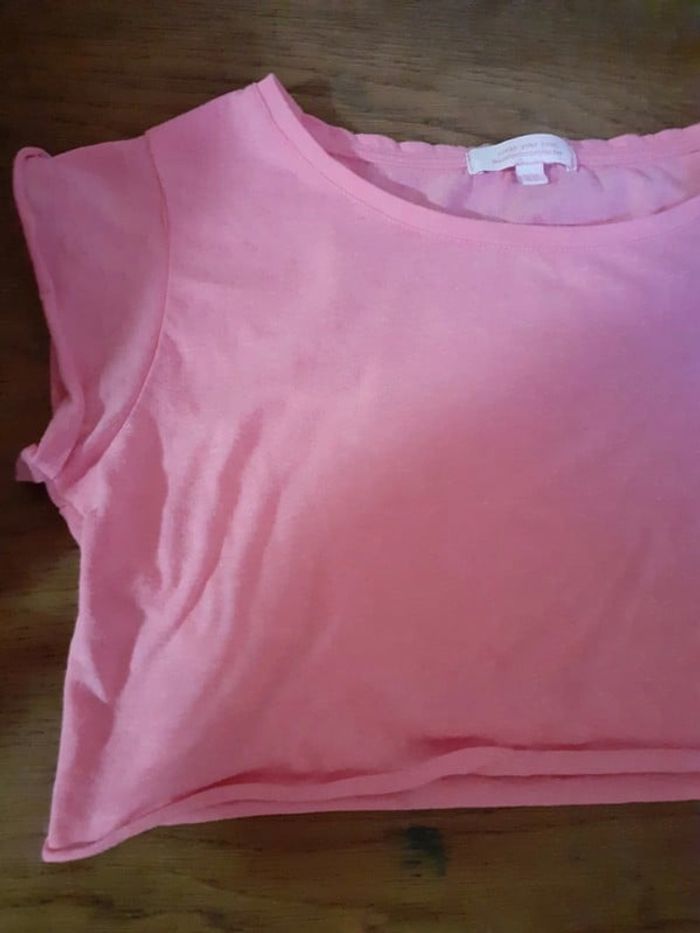 Crop top rose bershka - photo numéro 4