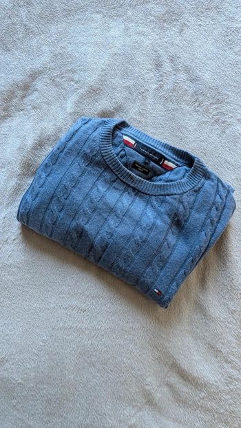 Pull Tommy Hilfiger taille S homme bleu