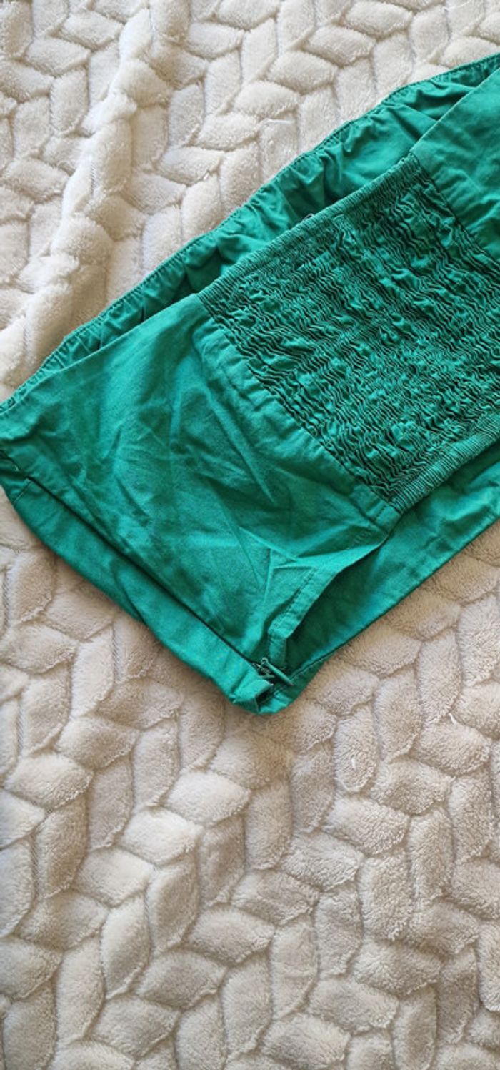 Crop top Pull & Bear vert à manches longues bouffantes taille S ou 36 - photo numéro 5