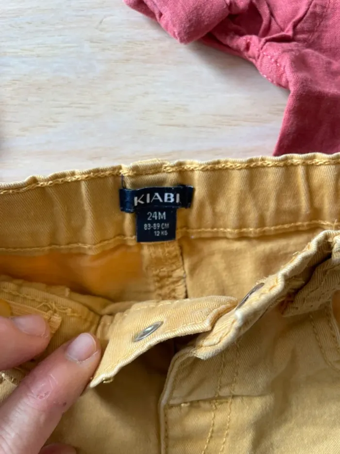 Pantalon + 2 hauts 24 mois - photo numéro 2