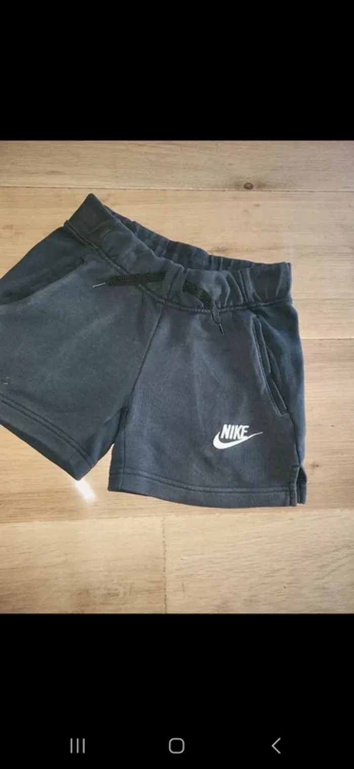 Short nike - photo numéro 2