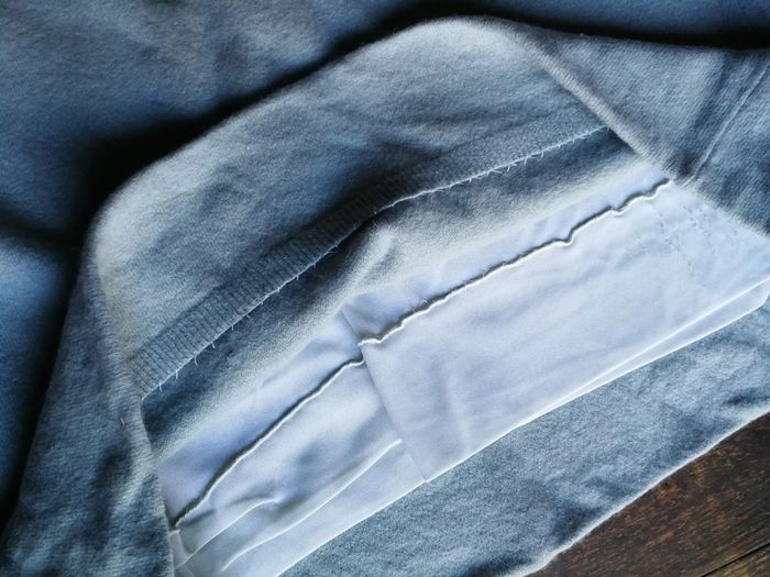 Jupe droite bleu claire en laine - photo numéro 4