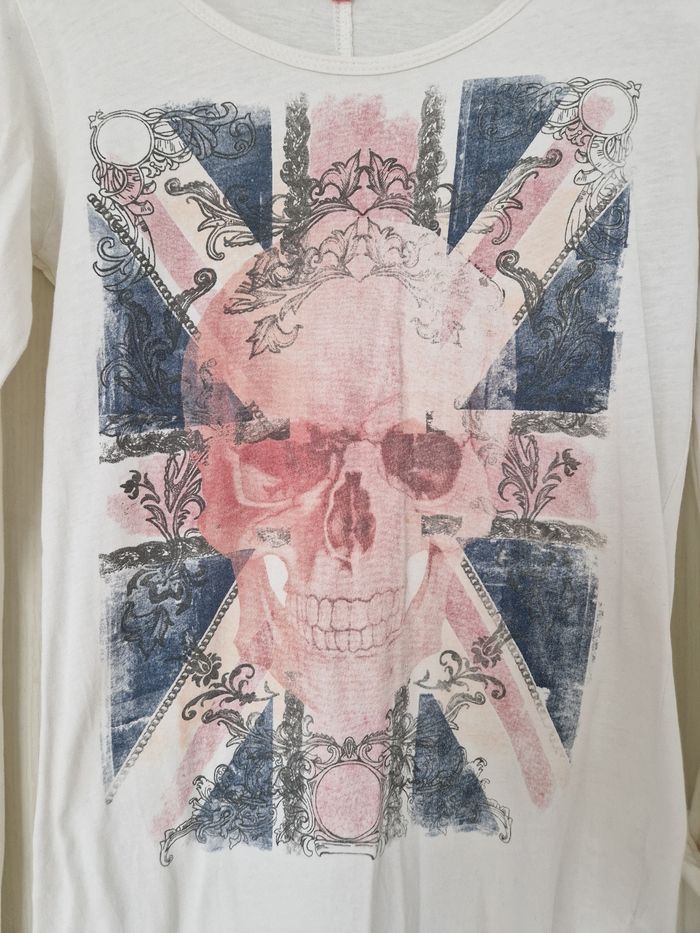 Haut a manche longue tête de mort femme only taille XS/34 - photo numéro 2