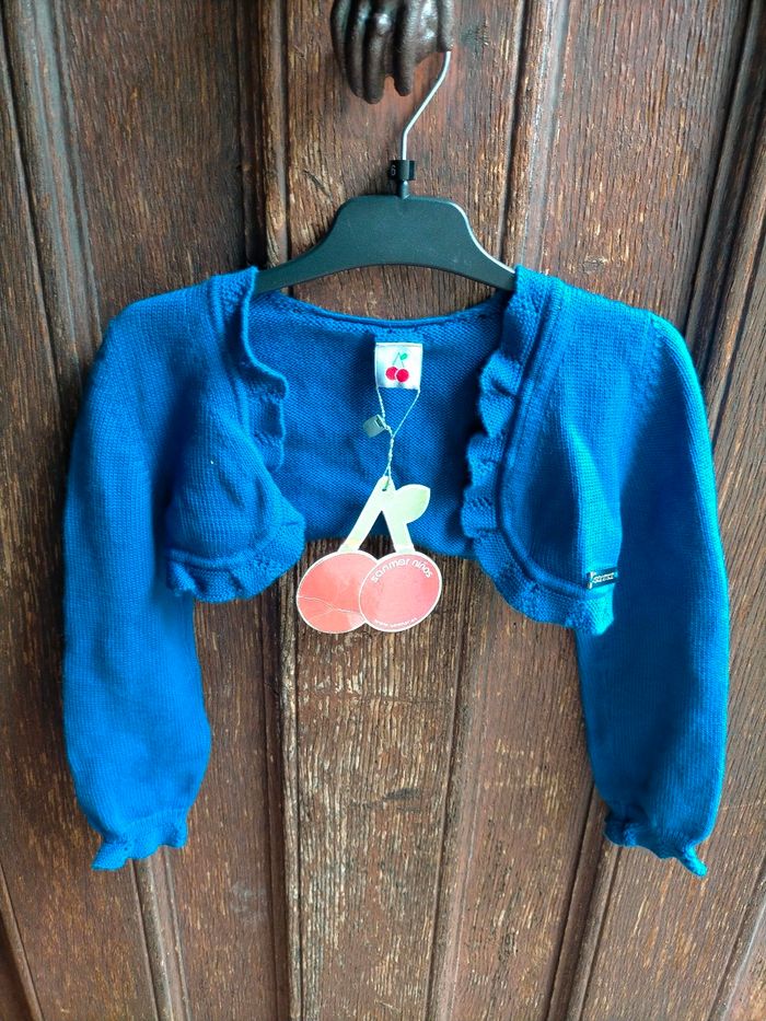 Très joli boléro Sanmar neuf 4 ans