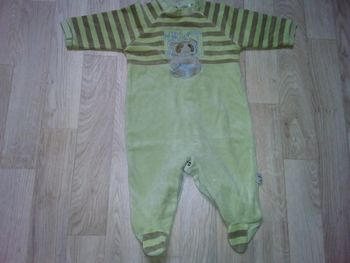 Pyjama en velours en excellent état