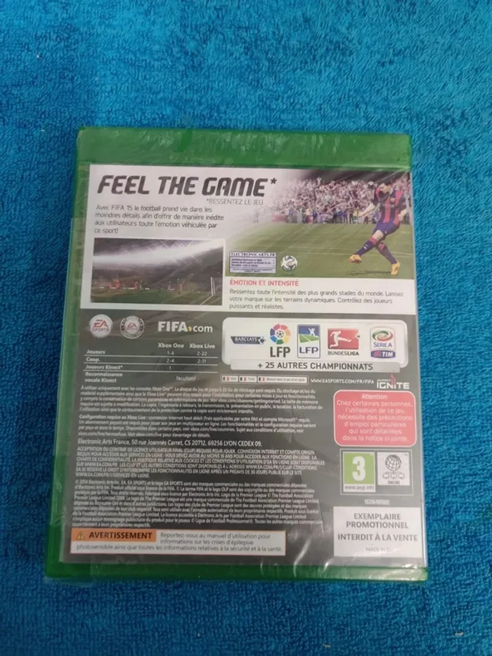 XBOX One Fifa 15 version promo - photo numéro 2
