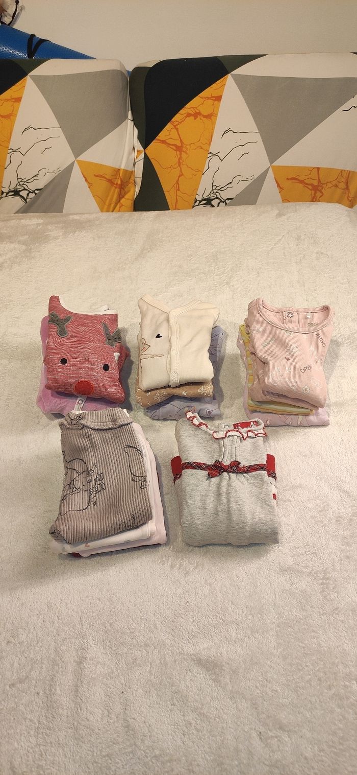 Lot vêtements 3-6 mois