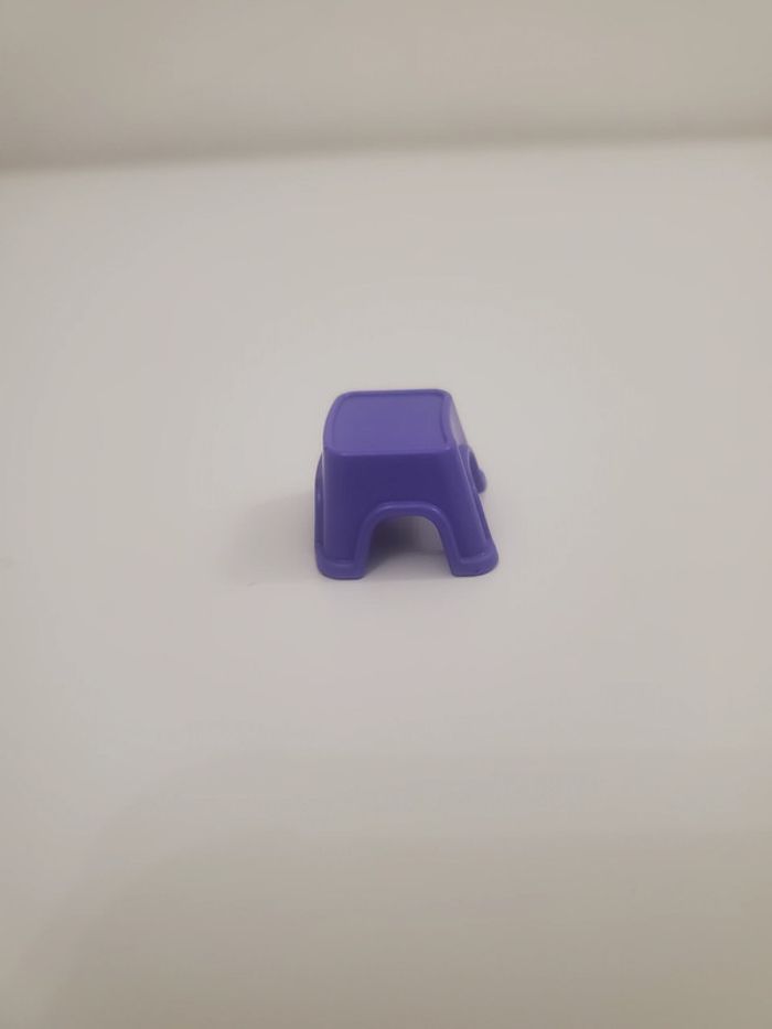 Playmobil Meuble Cuisine Salon, Un marche pied violet très bon état - photo numéro 3