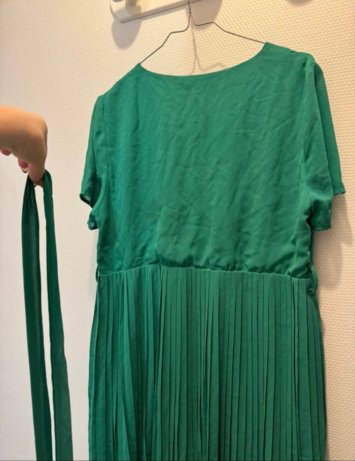 Robe verte - photo numéro 5