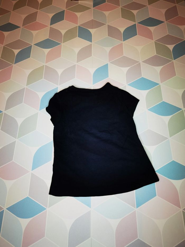 D3144 - tee-shirt fille 9 mois - photo numéro 2